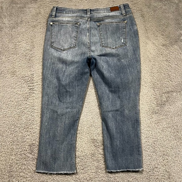 Judy Blue Skinny Fit Capri Jeans Raw Hem Distressed Women's 13/31 32x20 - Picture 13 of 16